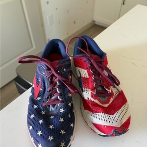 Brooks Running American Flag Men’s Shoes, Size 10.5